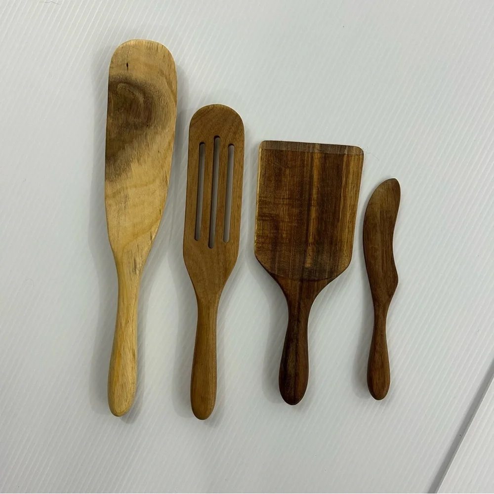 NIB‎ 4 piece Wooden mad hungry Kitchen Utensil Set